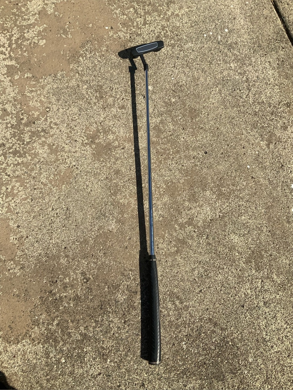Wilson Putter golf club. Good cosmetic condition. Right handed.